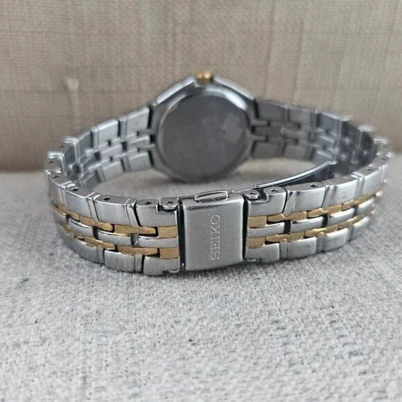 Seiko Ladies Wristwatch Gold/Silver Tone Analog Quartz Date 